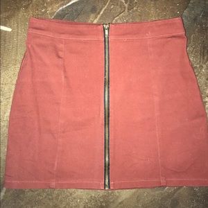 Red rusty skirt with zipper